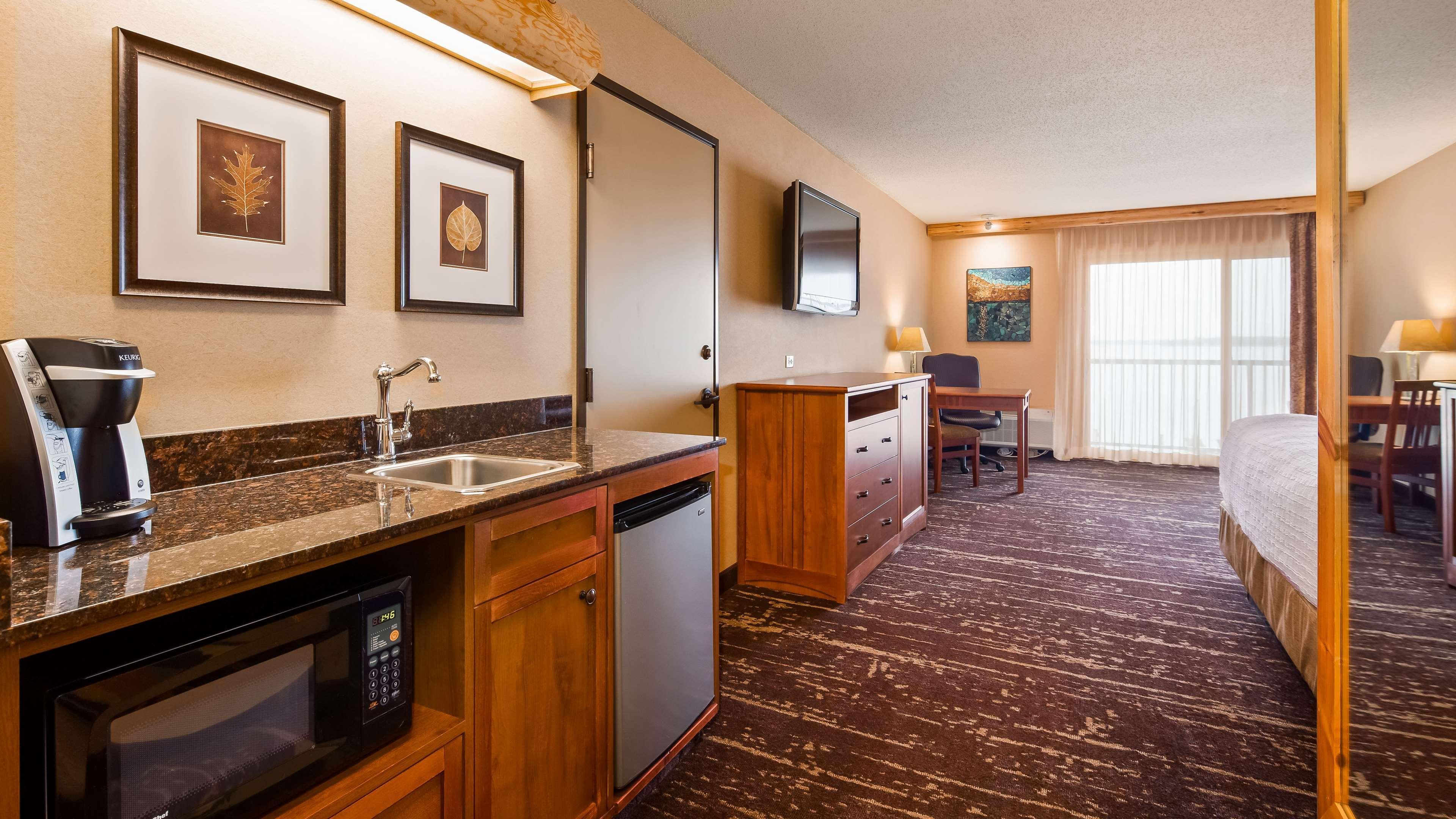 Best Western Premier The Lodge On Lake Detroit Детройт-Лейкс Экстерьер фото
