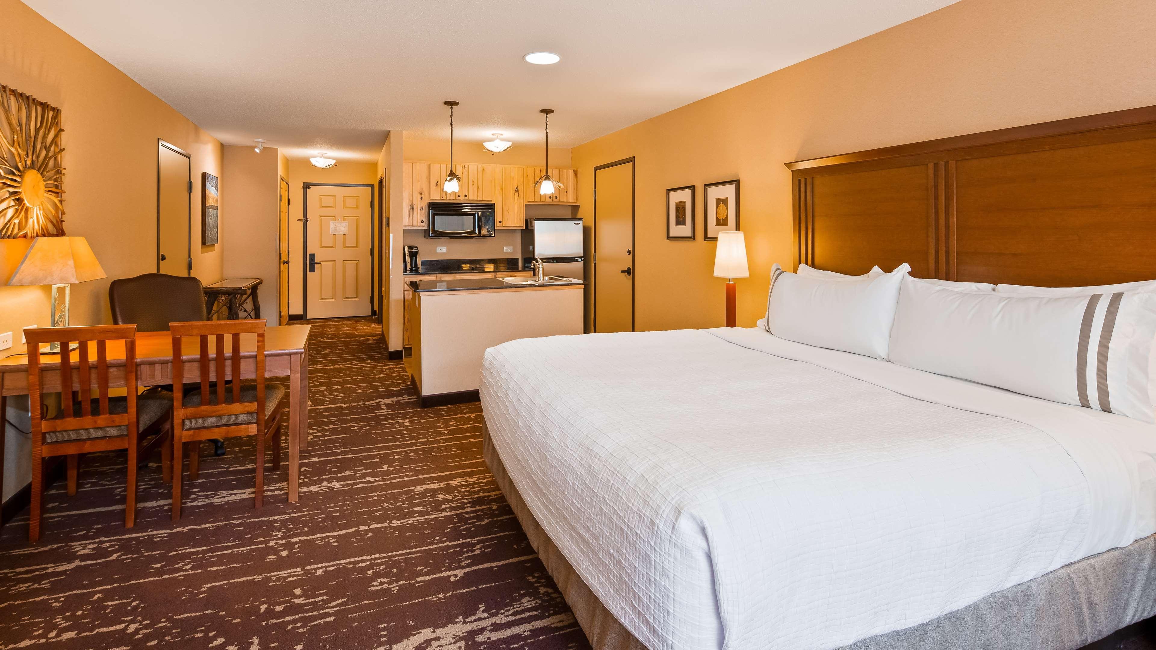 Best Western Premier The Lodge On Lake Detroit Детройт-Лейкс Экстерьер фото