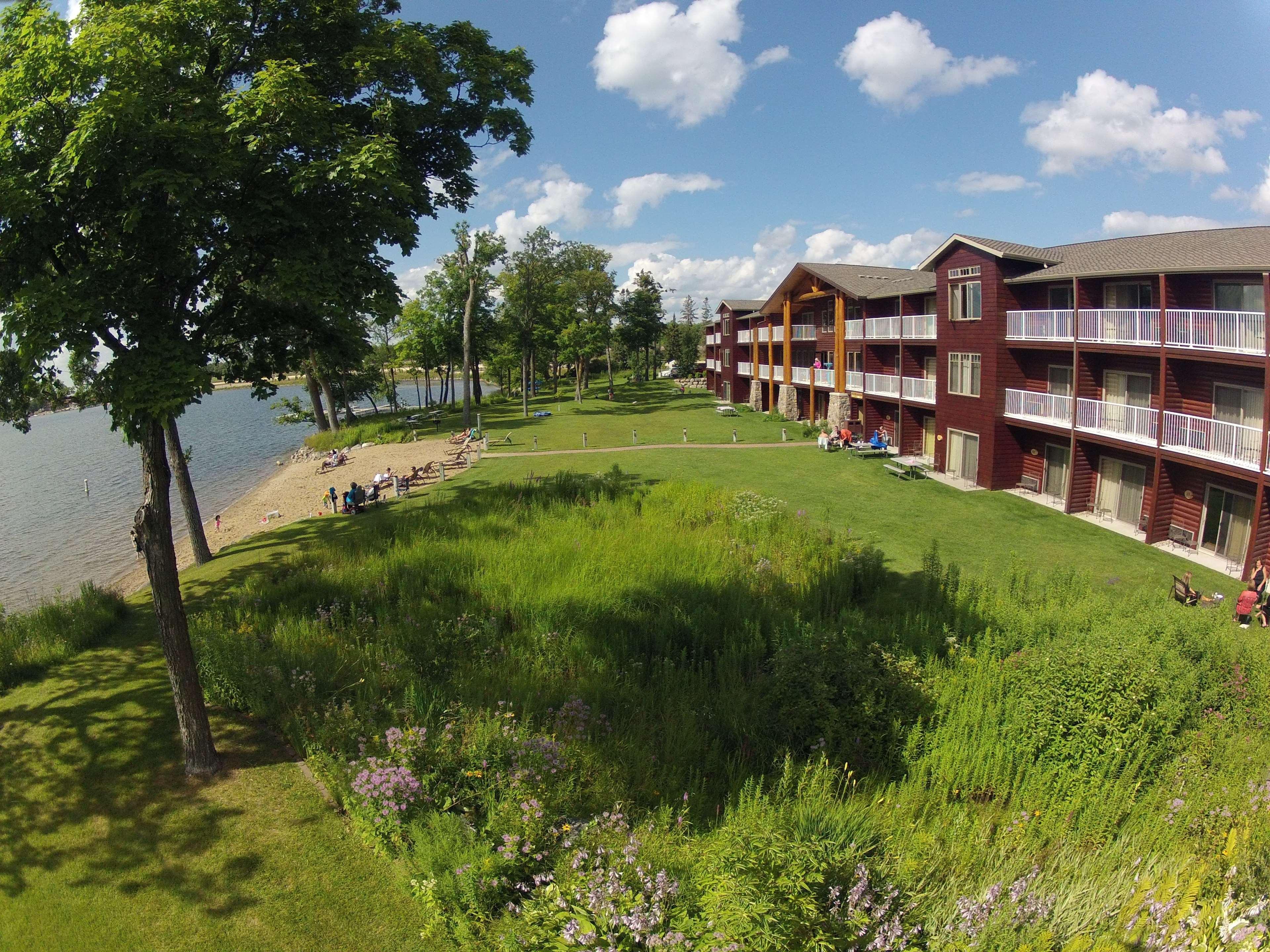 Best Western Premier The Lodge On Lake Detroit Детройт-Лейкс Экстерьер фото
