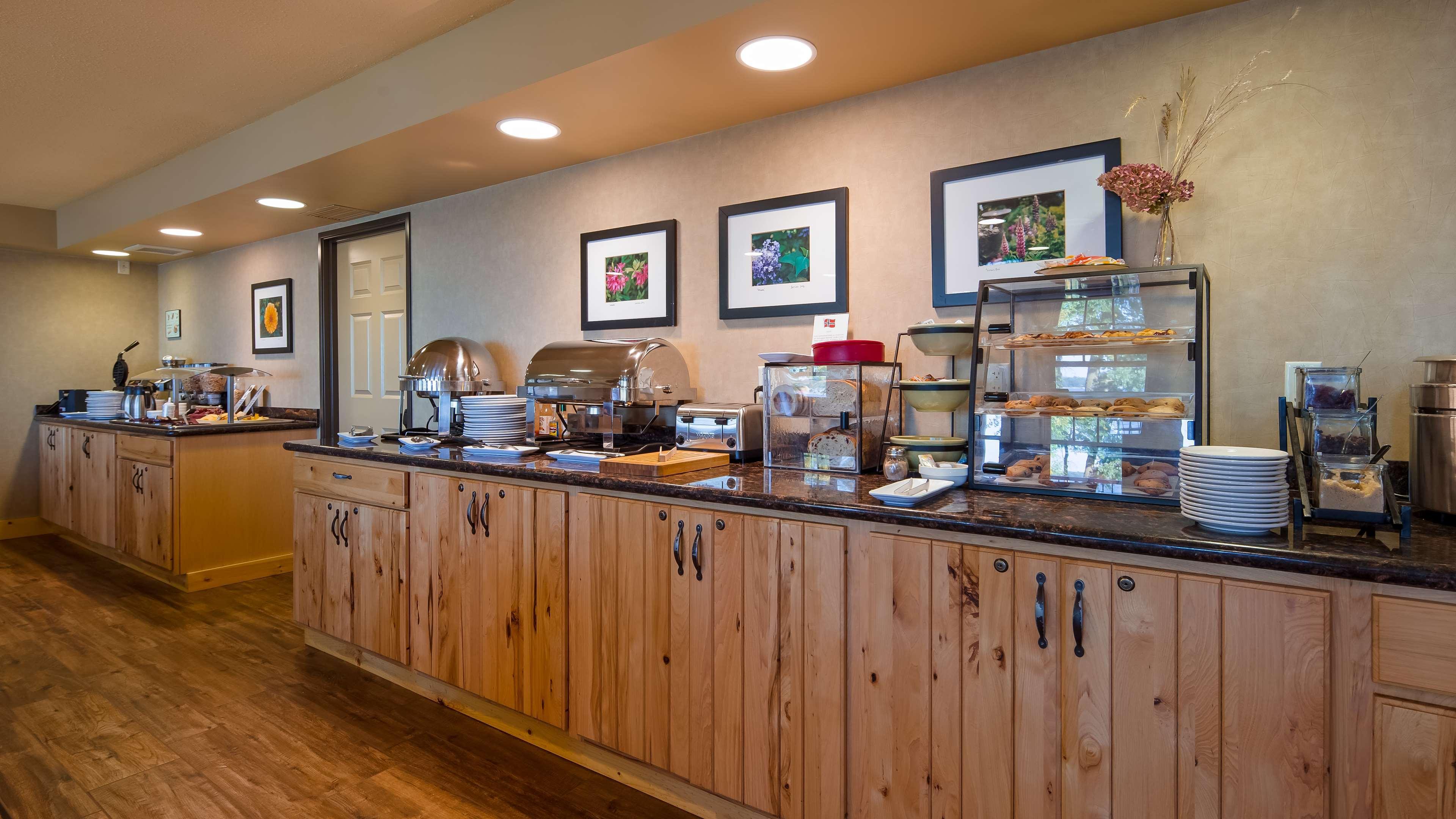 Best Western Premier The Lodge On Lake Detroit Детройт-Лейкс Экстерьер фото