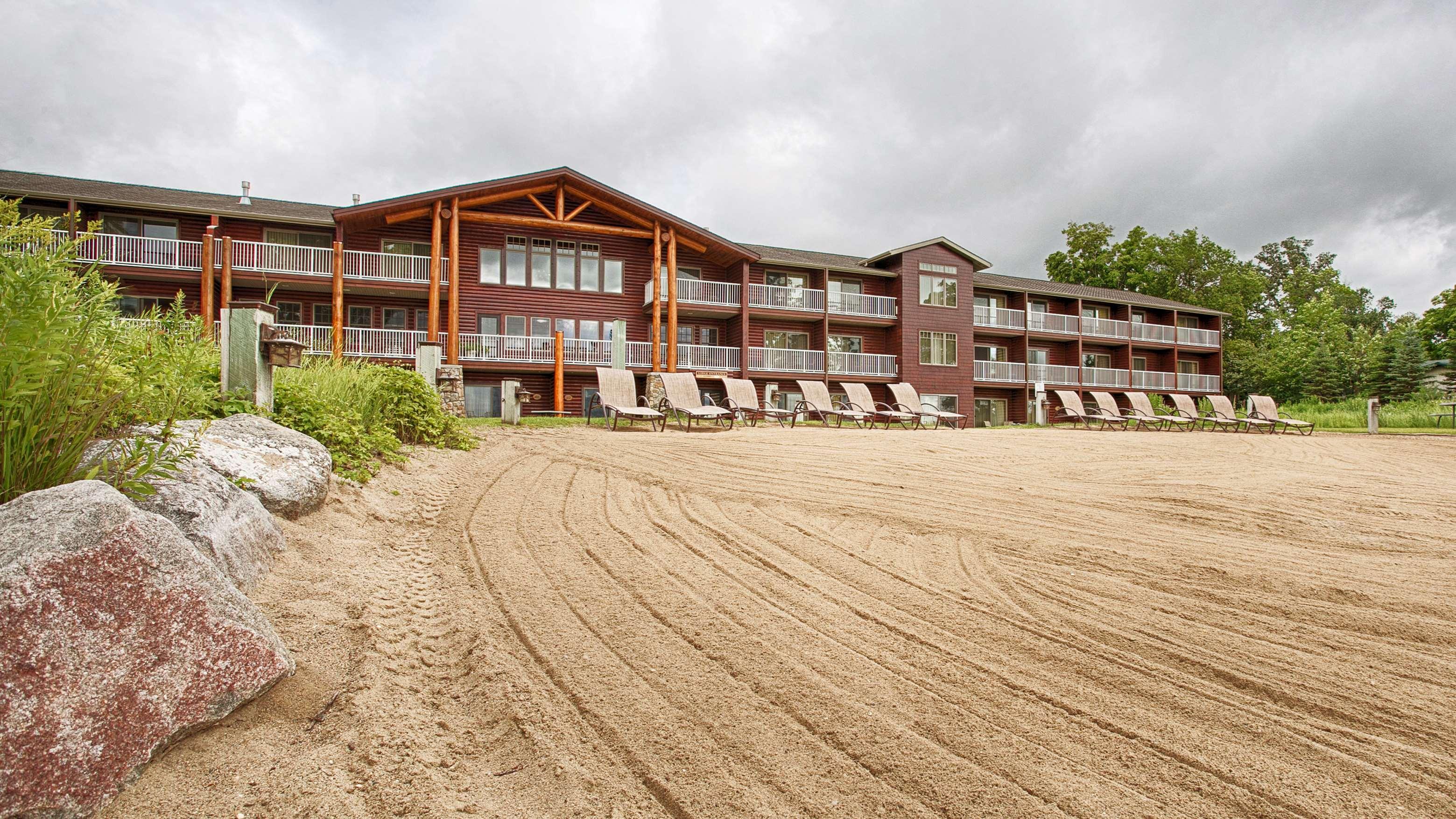 Best Western Premier The Lodge On Lake Detroit Детройт-Лейкс Экстерьер фото