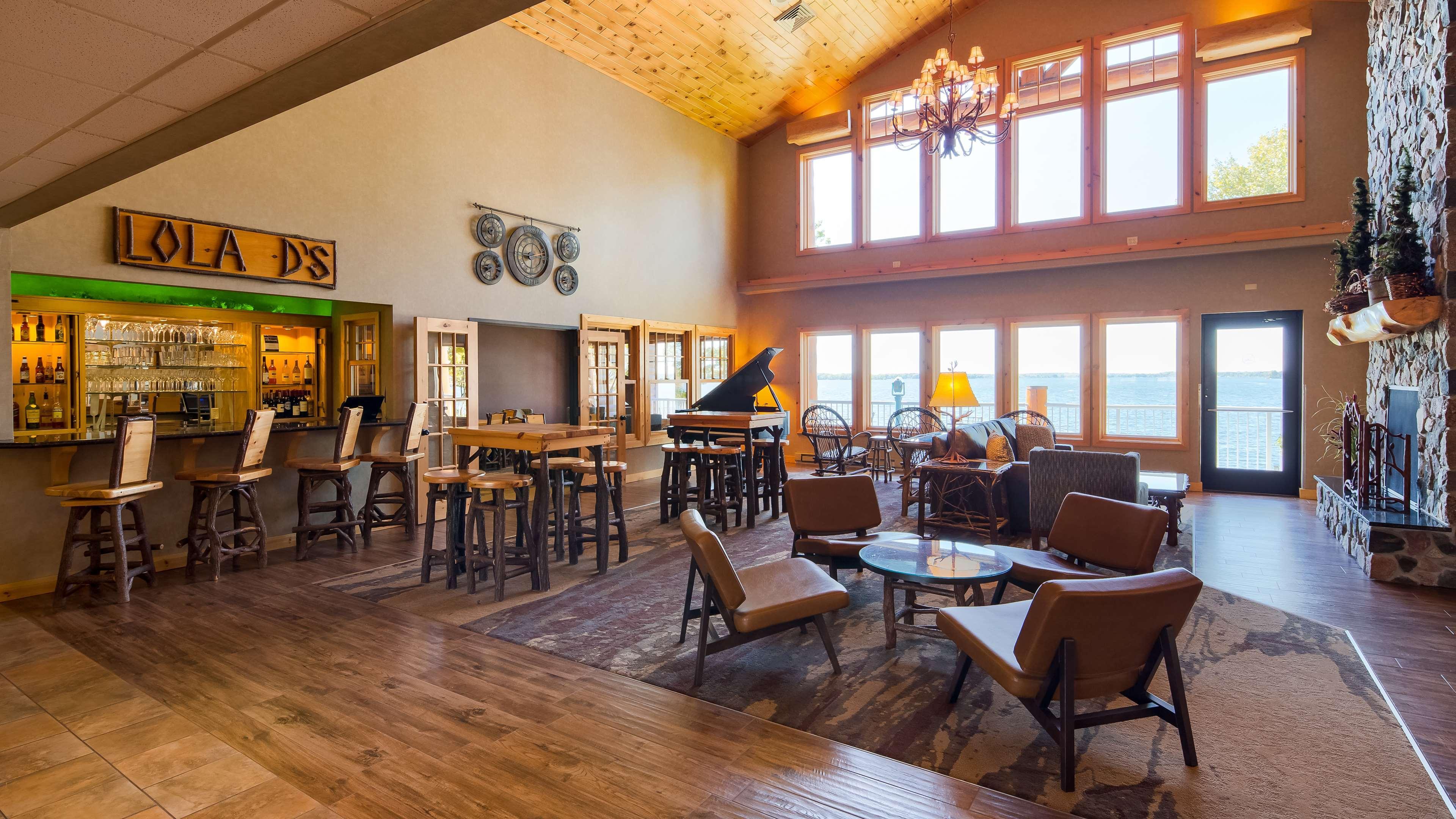 Best Western Premier The Lodge On Lake Detroit Детройт-Лейкс Экстерьер фото