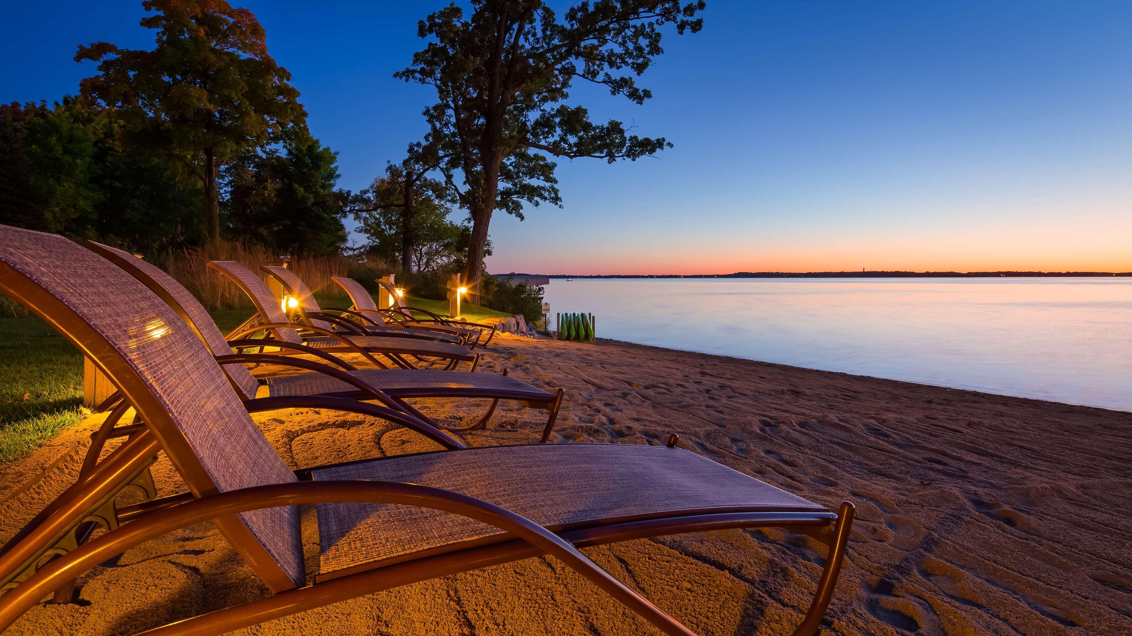 Best Western Premier The Lodge On Lake Detroit Детройт-Лейкс Экстерьер фото
